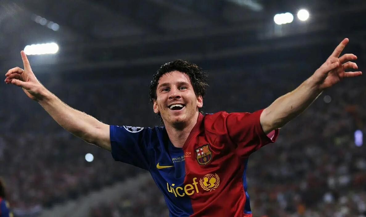 梅西金靴得主，欧冠球场再现神奇一幕